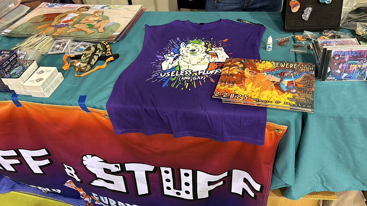 At MFF booth O09, we have <a href="/CapGrolarBear/">Oku 🔞</a> signing calendars!