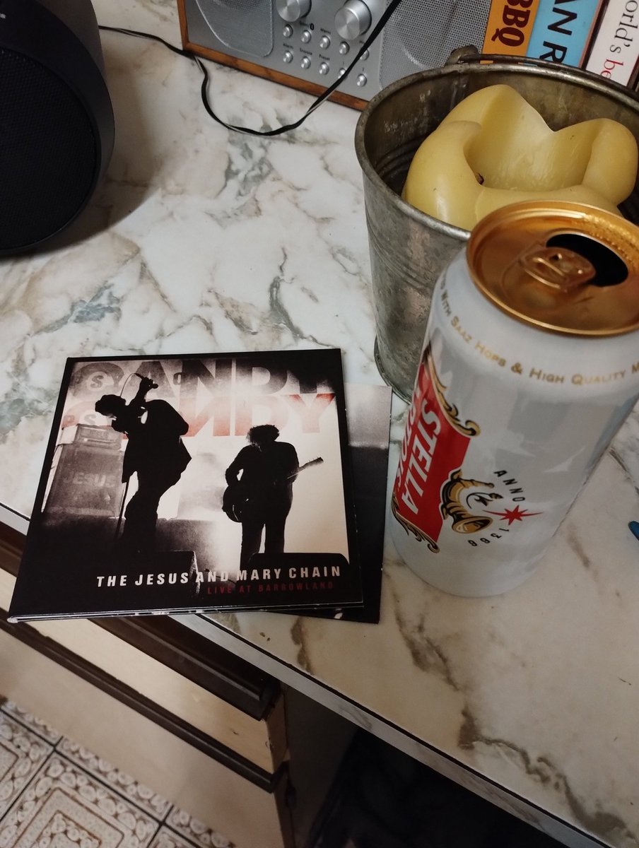andrewgarwood1's tweet image. Tonight&apos;s entertainment begins with jesus and Mary chain,am so looking forward to Cambridge gig next Saturday..