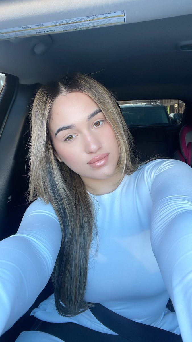 👱🏼‍♀️ onque sean locaaaaaa