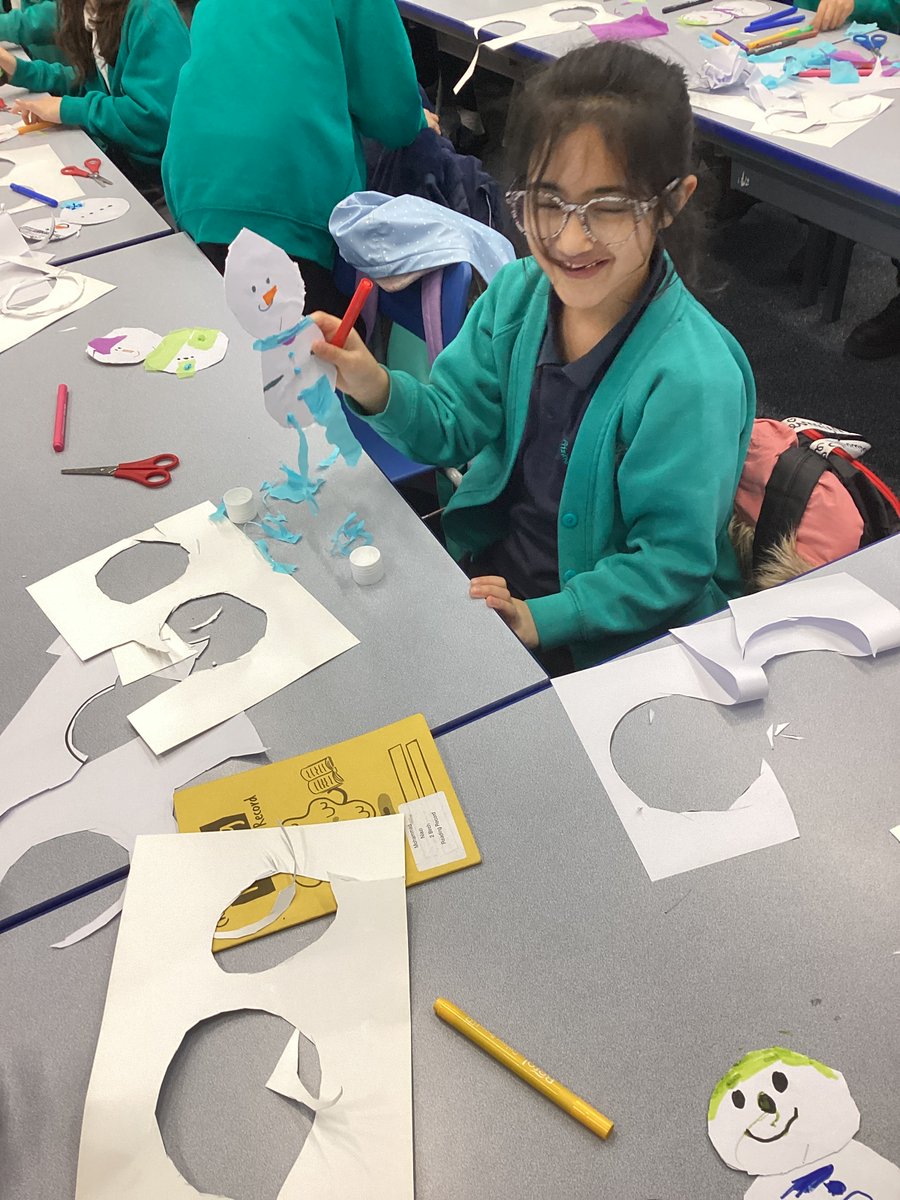 Frizinghall Primary School tweet media