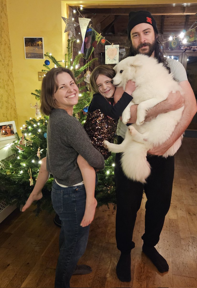 Sam Thorne tweet media