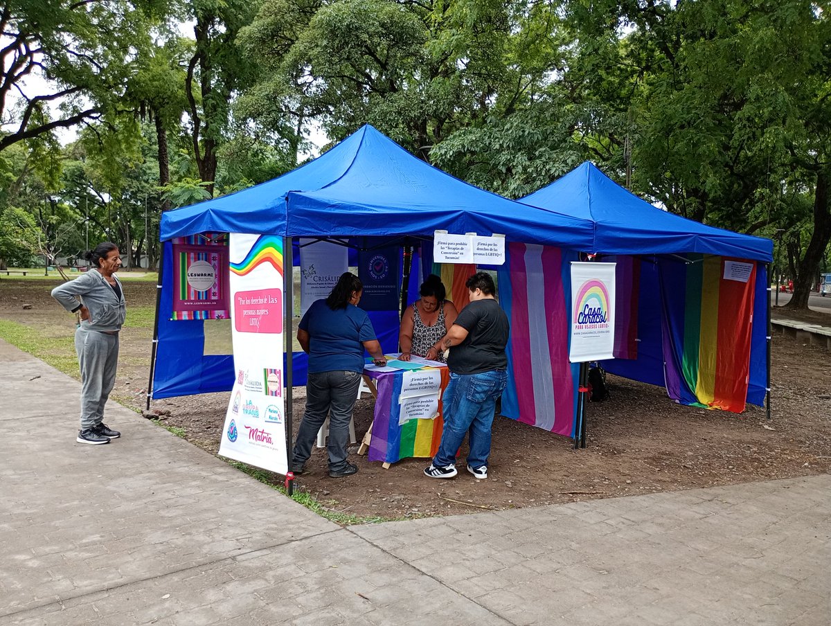 Acércate a firmar para prohibir las terapias de conversion (al gazebo que está en Asunción y Mate Luna). En la previa a la XIV Marcha del Orgullo en Tucumán. #marchadelorgullotucuman  #marchadelorgullo2024 #tucumanlgbt