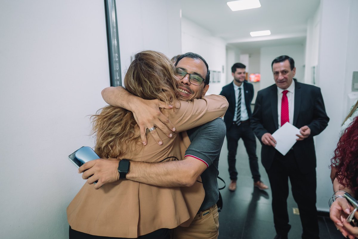 Lourdez_ortiz's tweet photo. 📌 LEY DE MEDIACIÓN 🫱🏽‍🫲🏼
Promovemos con esta ley, la implementación de la mediación como método alternativo para la resolución de conflictos, en el ámbito judicial, pre judicial y extrajudicial, será de gran ayuda para nuestra comunidad comunidad riojana.

🏛️@LegislaturaLR 
Hilo 🧵 https://t.co/1hDgXqiwGg