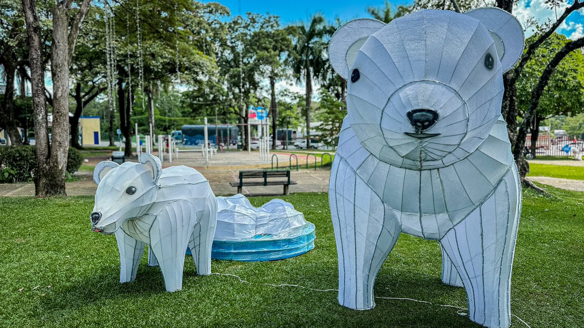 alboradaep's tweet photo. ¡El gran día ha llegado! 

Esta noche, Villavicencio brilla con el encendido de su alumbrado navideño. Acompáñanos desde las 5:00 p.m. en un recorrido mágico que inicia en el Parque de Banderas, pasando por la Alameda de la Av. 40 hasta el Parque Los Fundadores.

¡No te faltes! https://t.co/apGFCfZ82J
