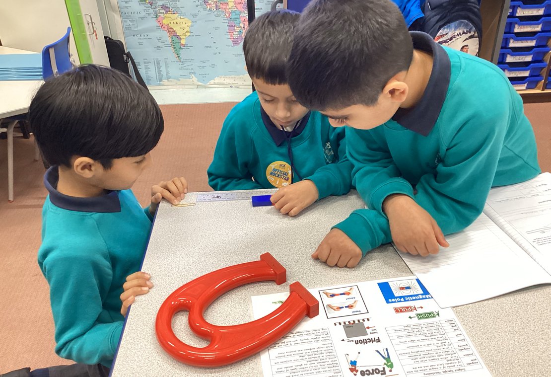 Frizinghall Primary School tweet media