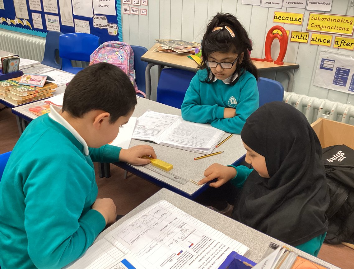 Frizinghall Primary School tweet media