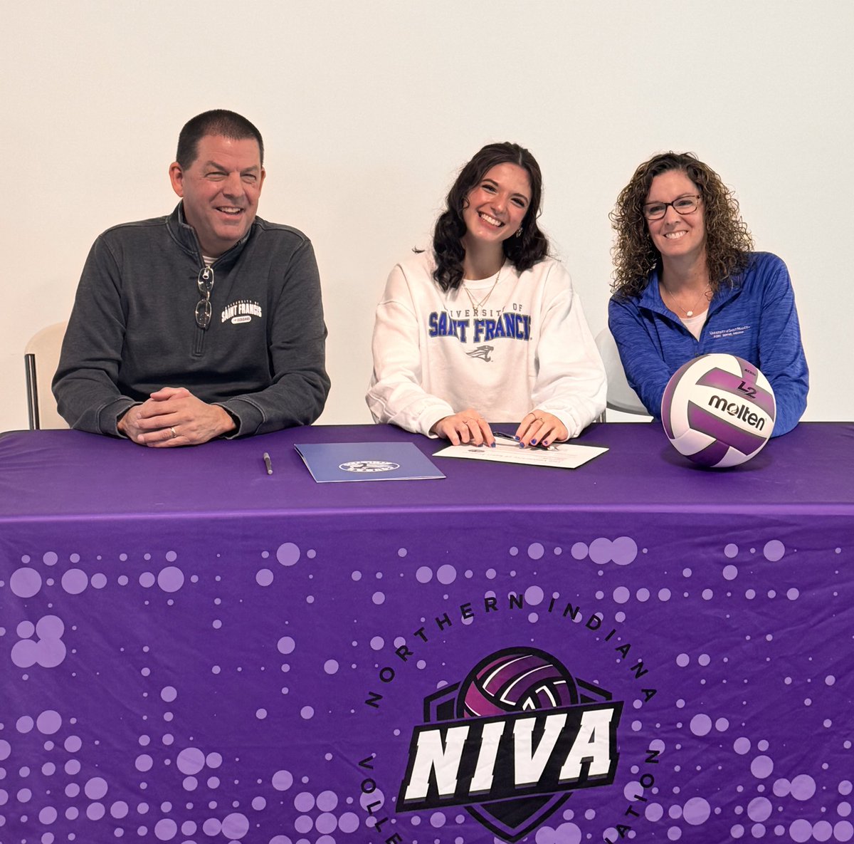 Mishawaka Marian π Volleyball (@marianhs_vb) on Twitter photo Congratulations to Brynn Zielinski for signing with University of Saint Francis! We are so proud of you and are excited to watch you play at the next level! <a href="/marianhssports/">Mishawaka Marian</a> <a href="/NIVAJrs/">NIVA Jrs.</a> <a href="/NIC_athletics/">NIC athletics</a> Congratulations to Brynn Zielinski for signing with University of Saint Francis! We are so proud of you and are excited to watch you play at the next level! <a href="/marianhssports/">Mishawaka Marian</a> <a href="/NIVAJrs/">NIVA Jrs.</a> <a href="/NIC_athletics/">NIC athletics</a>