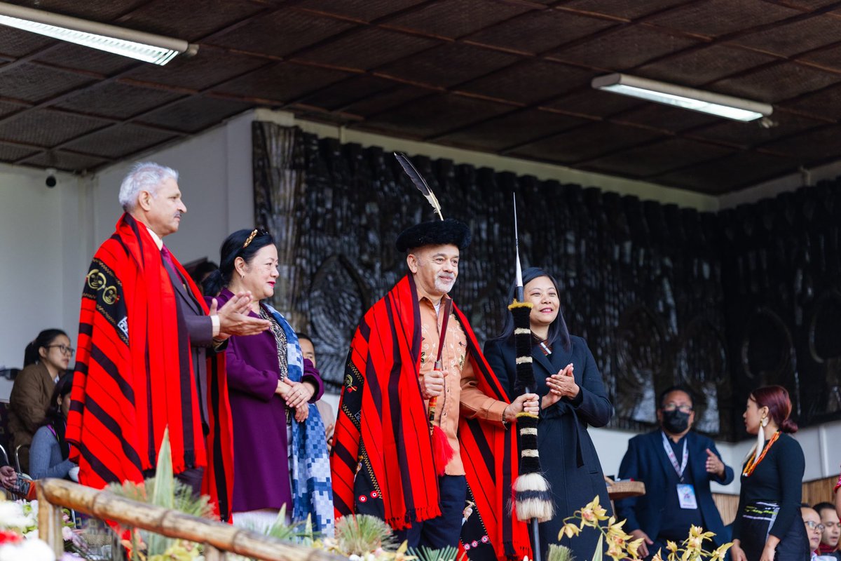 JakhaluHekani's tweet photo. Madam @k_salhoutuonuo &amp; I had the pleasure of hosting our guests The Christian Louboutin @LouboutinWorld &amp; Air Marshal Surat Singh on the 7th day of #HornbillFestival. Hornbill Festival, apart from getting thousands of us Nagas together, it also brings the world closer to us. ❤️ https://t.co/85b89XRqmD