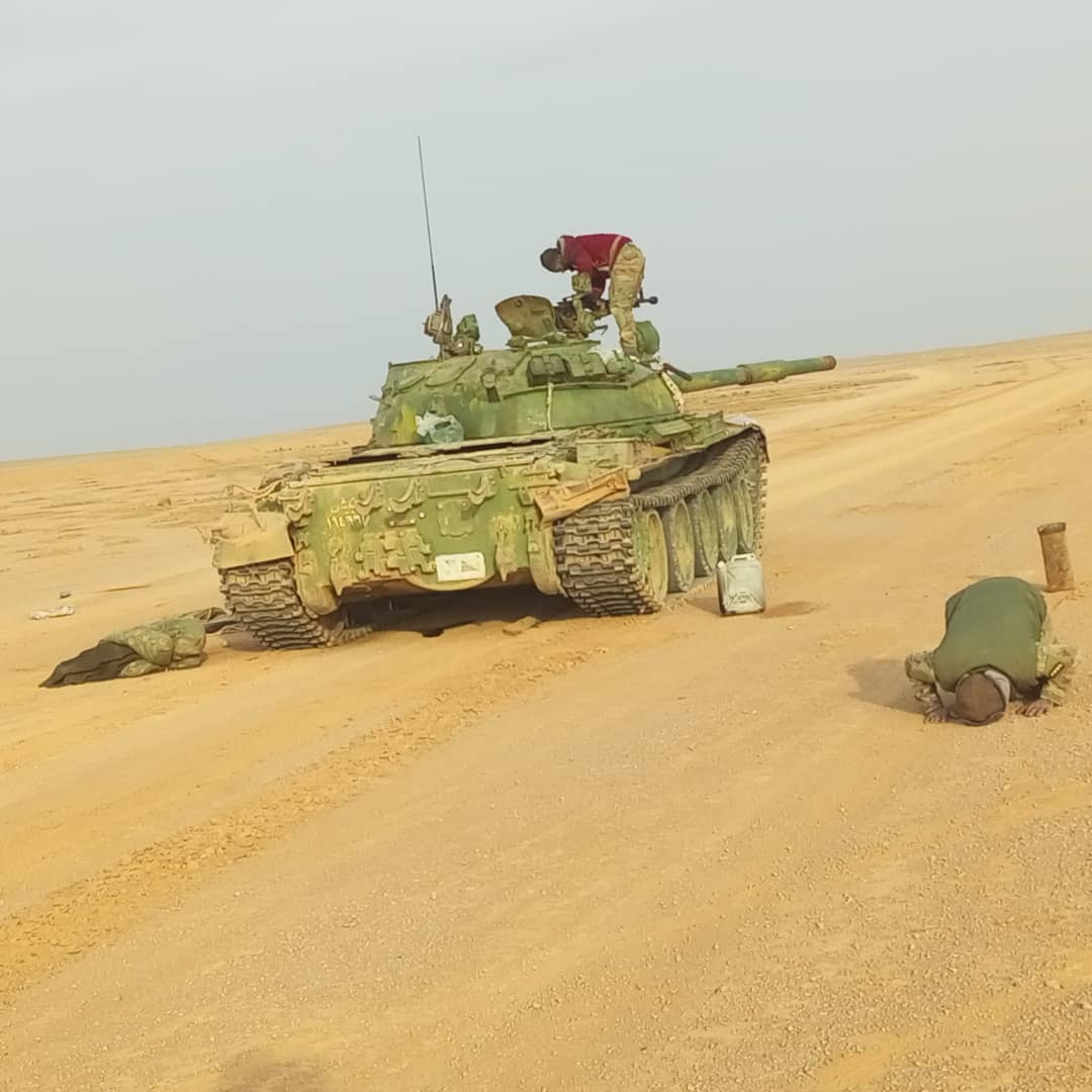hesar_net's tweet photo. تمكنت فصائل عسكرية وقوات جيش سوريا الحرة،في منطقة التنف، اليوم السبت، من السيطرة على كامل النقاط العسكرية التابعة لقوات النظام والتي تحاصر منذ سنوات منطقة ال 55 ومخيم الركبان، على الحدود السورية الأردنية.
#Hesar #مخيم_الركبان
#كسر_الحصار_عن_مخيم_الركبان
#سوريا_تتحرر https://t.co/3XuapNwqVA