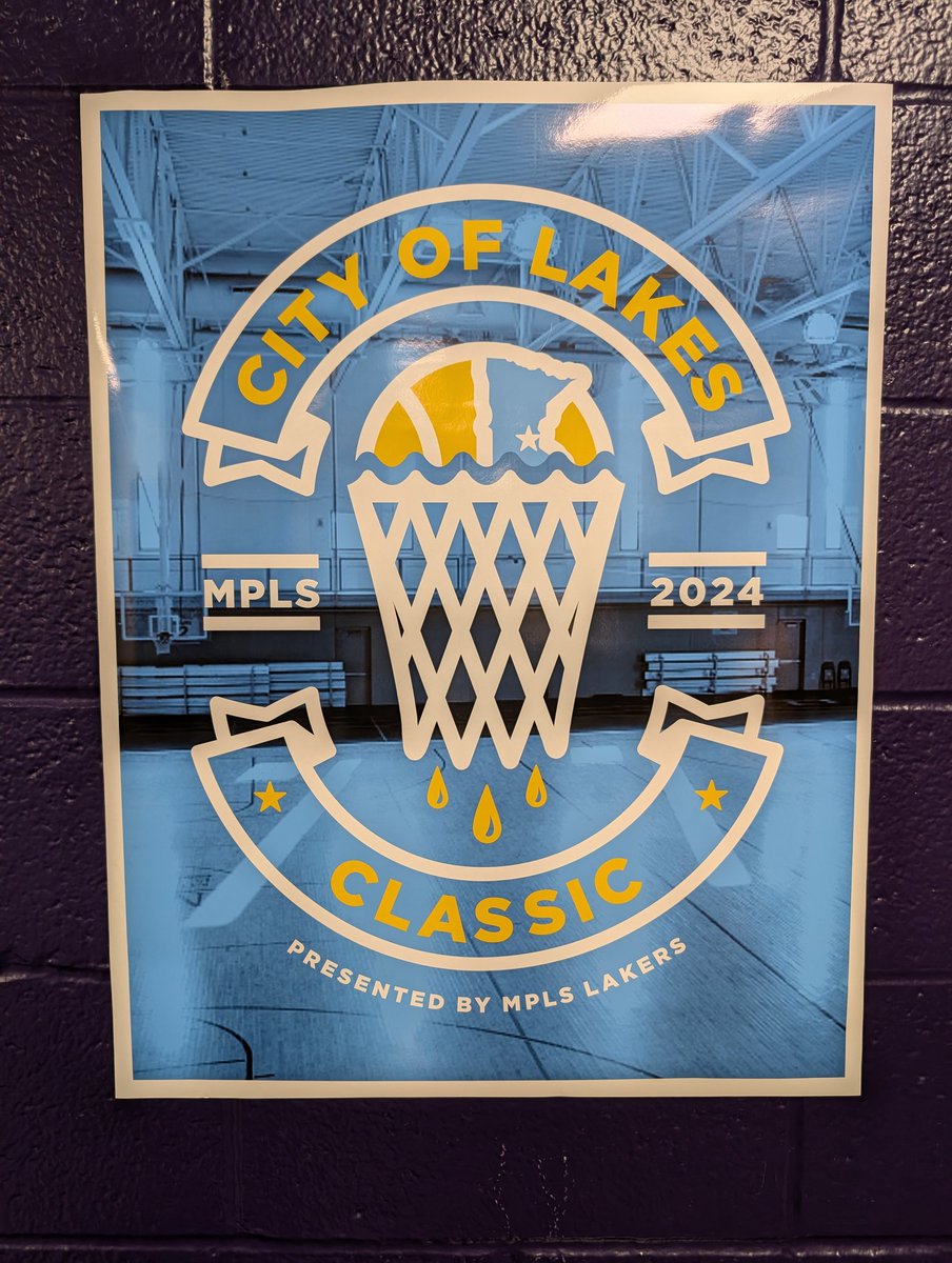 mplslakersbball's tweet photo. Girls City of Lakes Tournament is off to an amazing start 📣🏀🎉 Thanks to all volunteers for making today happen.  Also want to shout out to SW High, Breck and the Colin Powell center for hosting.  👏. Lastly, we love Mel-o-Glaze Bakery for donating! ❤️🍩

#cityoflakesclassic https://t.co/3P2NItGUcs