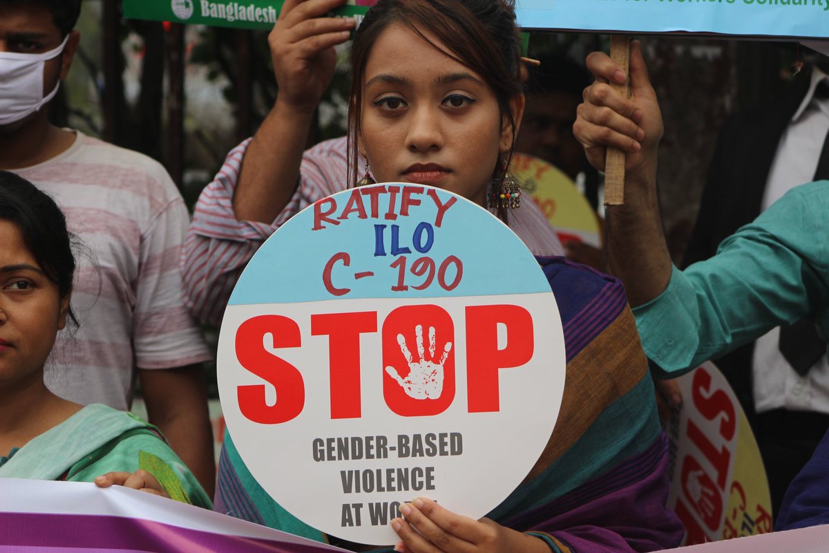 IDWFED's tweet photo. 📌 ILO Convention 190 is the first international treaty to recognize everyone's right to a world of work free from violence and harassment.

🫱🏻‍🫲🏾 During #16days, we are excited to partner with allies to launch a new website to document #C190inAction from different sectors and regions 👉 https://t.co/ssFn8u4uaw

#NoExcuse
#Unite
#C190