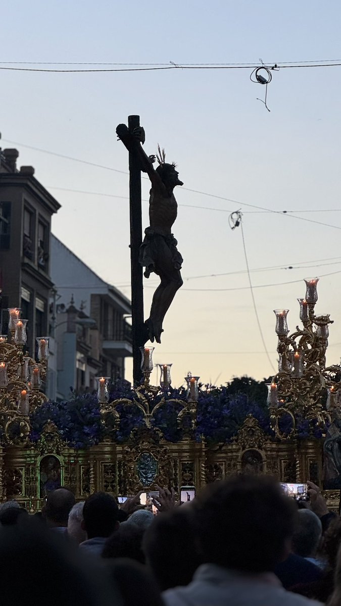 Isidro161351's tweet photo. … Triana, Sevilla. https://t.co/hkTzFlnoa4