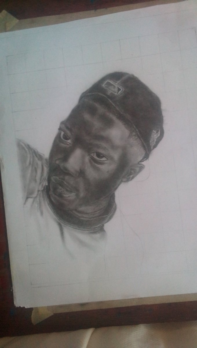 Dahrey002's tweet photo. ✍️❤️❤️ #dahrey002 #dahreyart #leckzysmart #pencildrawing #creativitytakescourage #viral https://t.co/KxhrP2KxY9