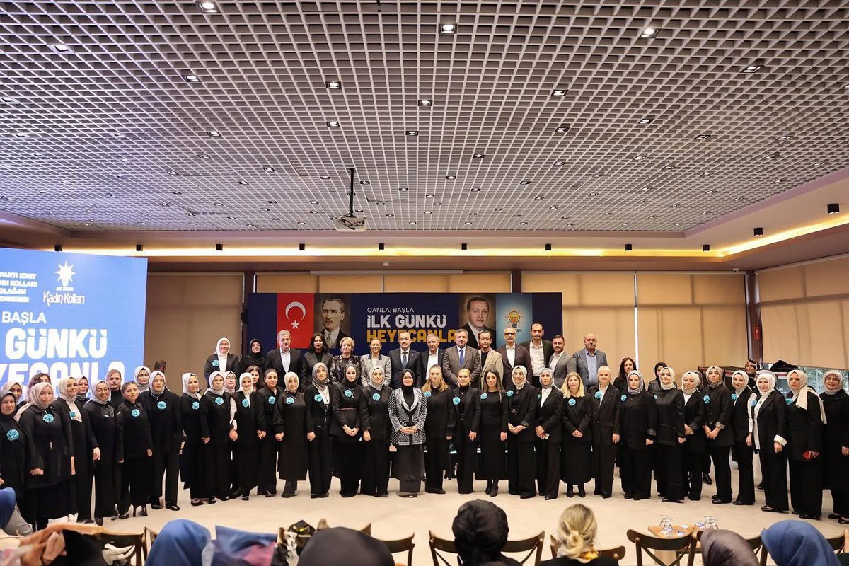 koksalgumuss's tweet photo. AK Parti G.M.Kadın Kolları Yerel Yönetimler Birim Başkanı Burcu Gökalp’in katılımlarıyla gerçekleştirdiğimiz AK Parti İzmit Kadın Kolları 6. Olağan Kongresine yönetim kurulumuz ile katılım sağladık.AK Parti İzmit İlçe Kadın Kolları Başkanımız Pınar Atabay’ı tebrik ediyorum. https://t.co/WHbyLQGoMa