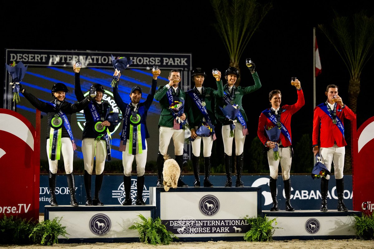 mlsjofficial's tweet image. Under Friday night lights, the desert was set ablaze 🔥... (&amp;amp; the tides have turned going into #THEFINAL ) 👊

P1: Trelawny Trailblazers
P2: Maccabi United
P3: Northern Lights 
#FASTESTLAP -&amp;gt;Sean Jobin &amp;amp; Coquelicot Vh Huevelland Z
#ThisIsMajorLeague #MLSJLaQuinta #S4L9 #TeamComp