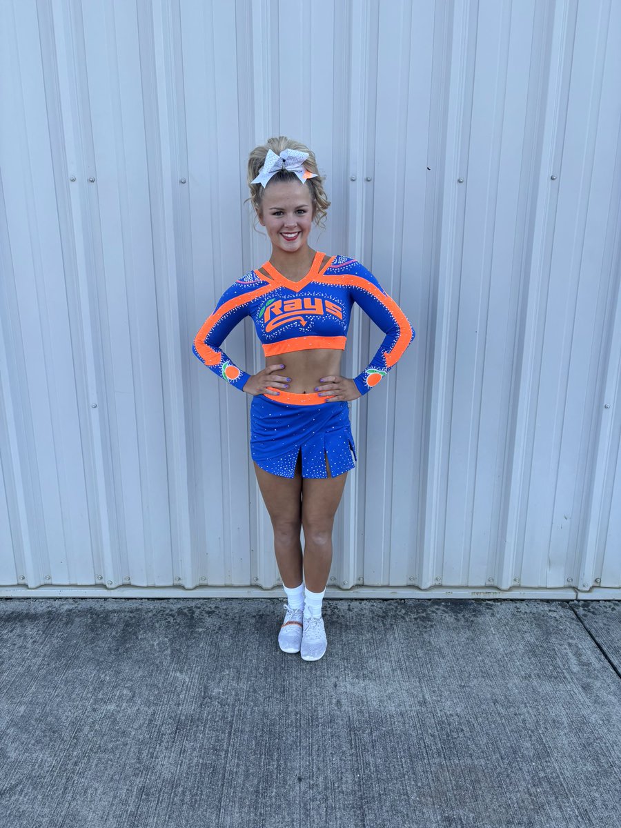 Braelyn.orange ray tweet media