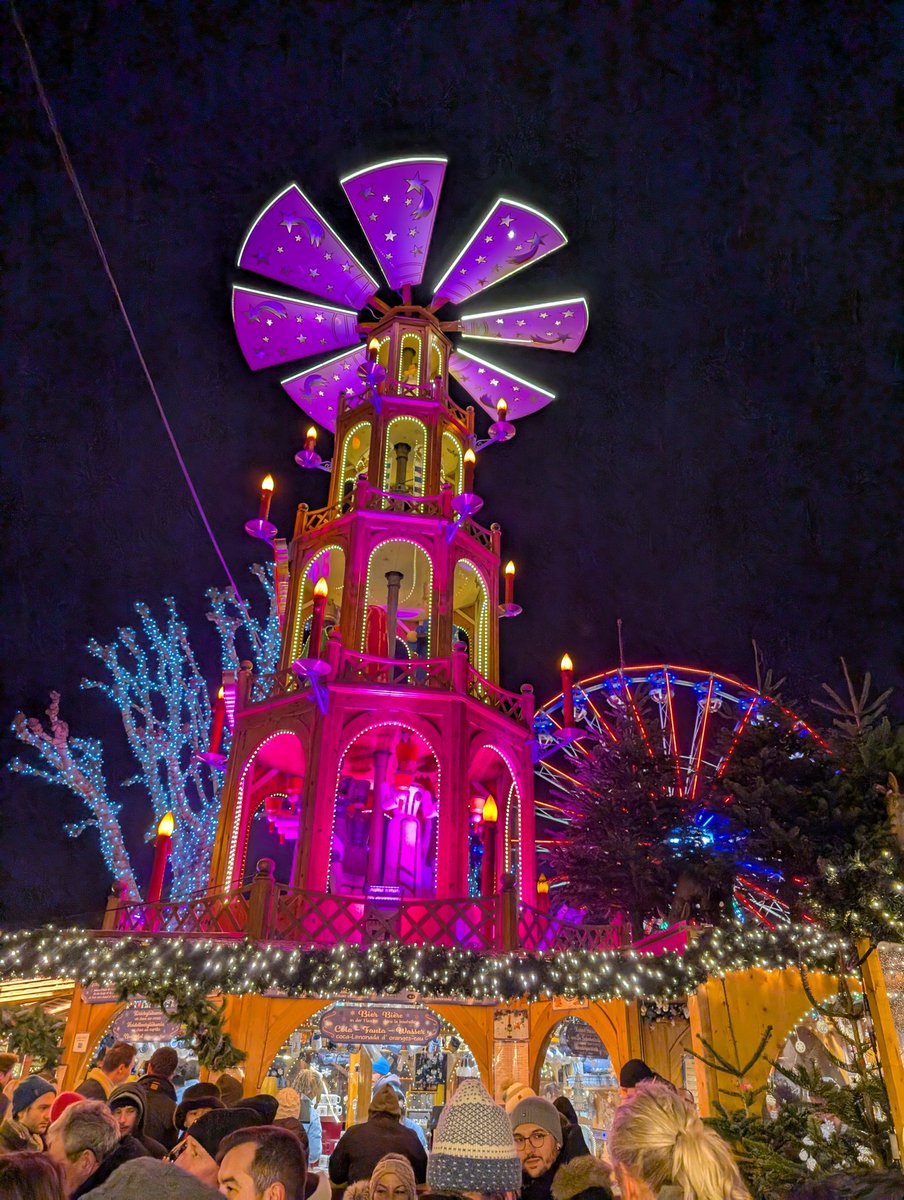 Monsieur-TK tweet media