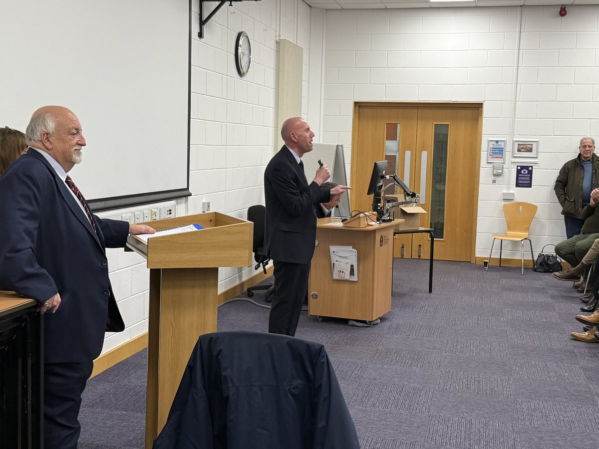 First major event as East Midlands Conservatives Regional Chair today: attending the selection meeting of the Greater Lincolnshire Mayor.

Congrats to Cllr Rob Waltham who will be our candidate next May #TeamBlue🔵