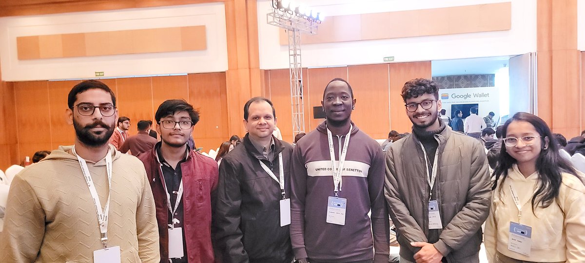 𝑫𝒆𝒗𝑭𝒆𝒔𝒕 𝑭𝒂𝒓 𝑭𝒓𝒐𝒎 𝑯𝒐𝒎𝒆 ✨️

For almost a decade, DevFests have become an annual ritual for me 😅. However, last year, I couldn't attend any DevFest as I was still adjusting to a new environment and learning how things works here.