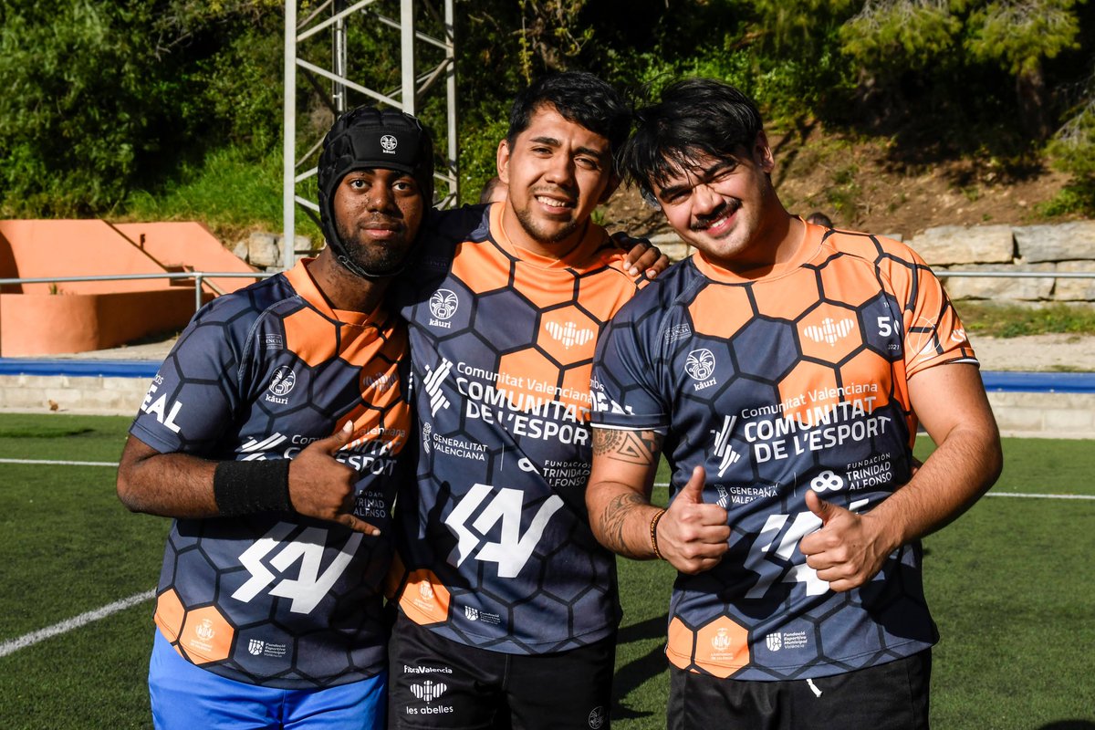 ferugby's tweet photo. Celebrado el primer 𝐂𝐚𝐦𝐩𝐞𝐨𝐧𝐚𝐭𝐨 𝐝𝐞 𝐄𝐬𝐩𝐚𝐧̃𝐚 de rugby inclusivo 🙌🏽 

#LoQueNosUne | 📸 TrySportimages https://t.co/Mx2umuIe7Y