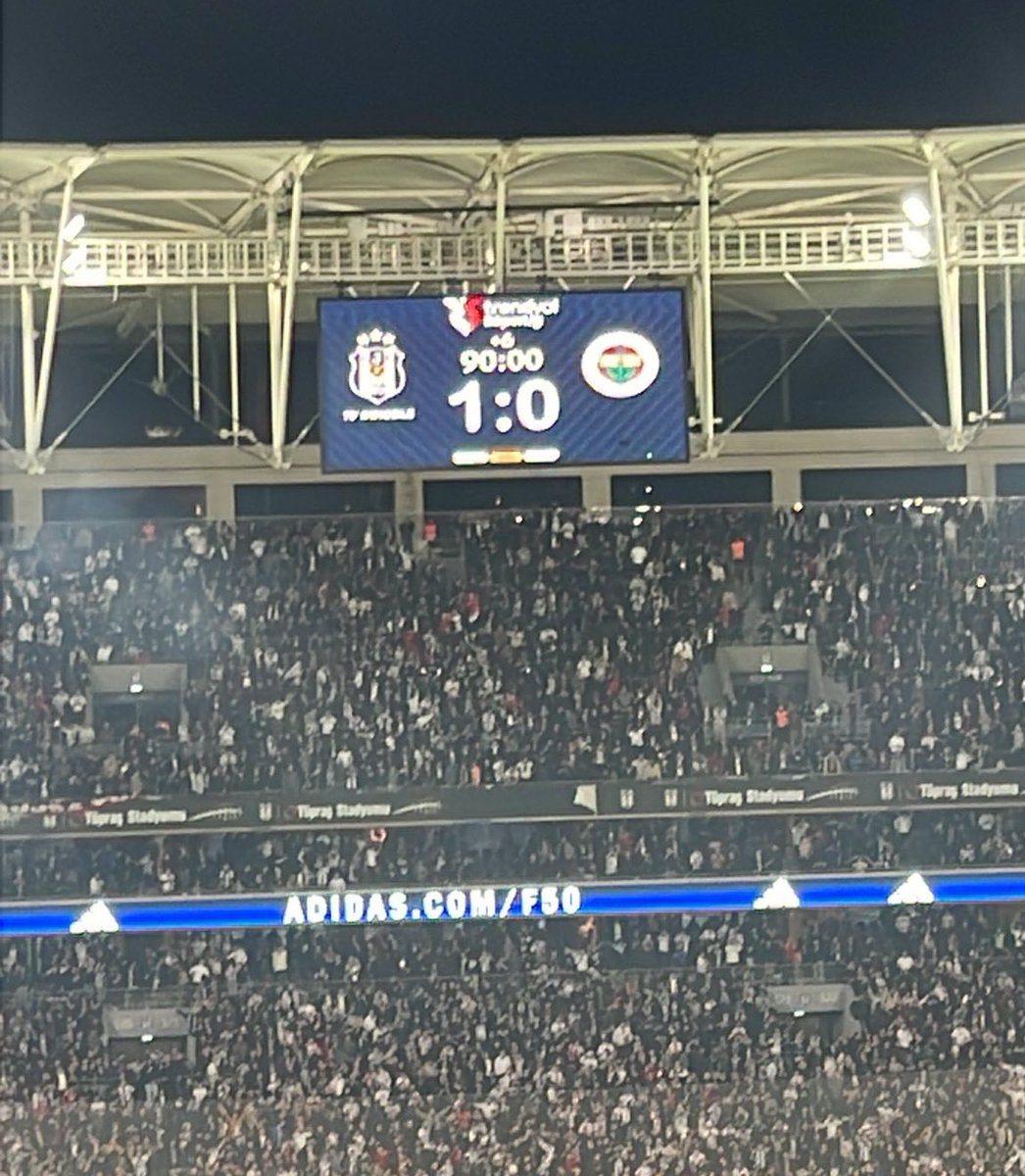 rafa18siilva's tweet photo. Burası Beşiktaş 🦅🦅 https://t.co/rSYLZNfk3R