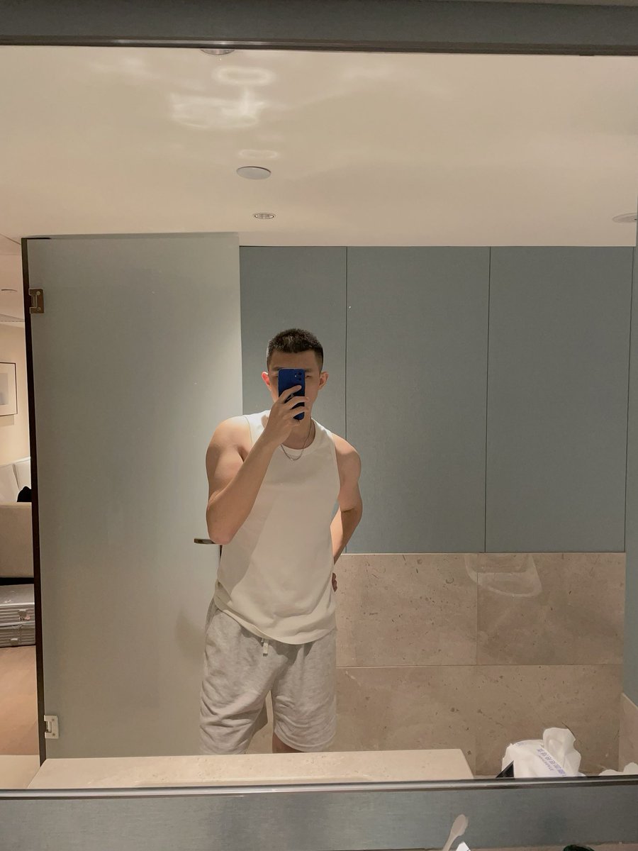 Simon tweet media