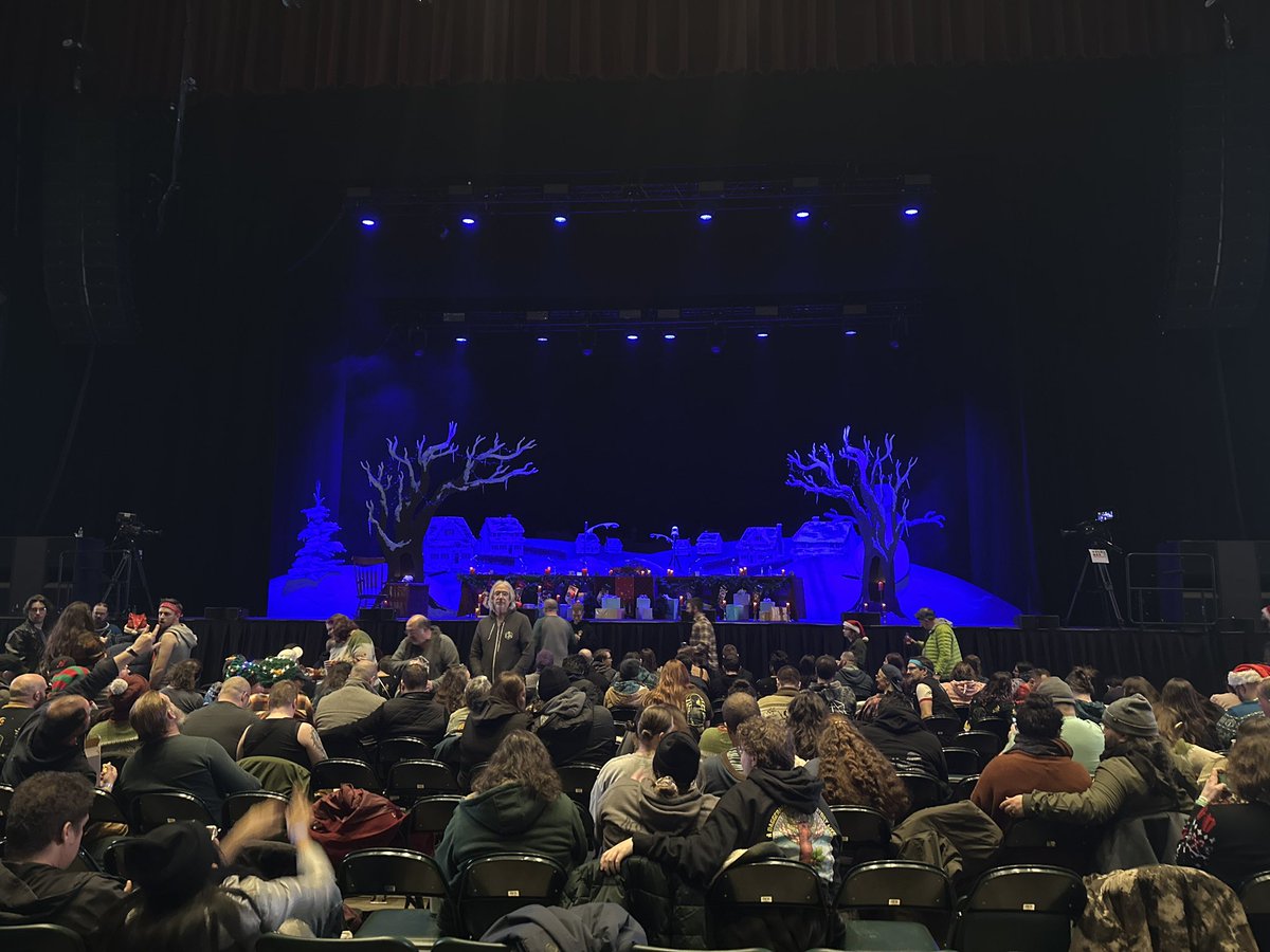 Ready for <a href="/CriticalRole/">Critical Role</a> live in Camden! Gonna be a fun night!