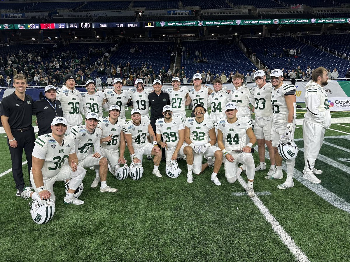 prOUd 🧱💚🐾 💍 Love these guys and this team!!! #OUohyeah