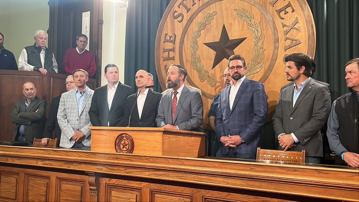 EXPOSED: 🚨Ladies and gentlemen here is the list of those who call themselves republicans but work with Democrats. They didn’t follow the GOP caucus rules and they will elect for Democrats to control Texas. #txlege 

Keith Bell
Greg Bonnen
Brad Buckley
Dustin Burrows
Angie Chen
