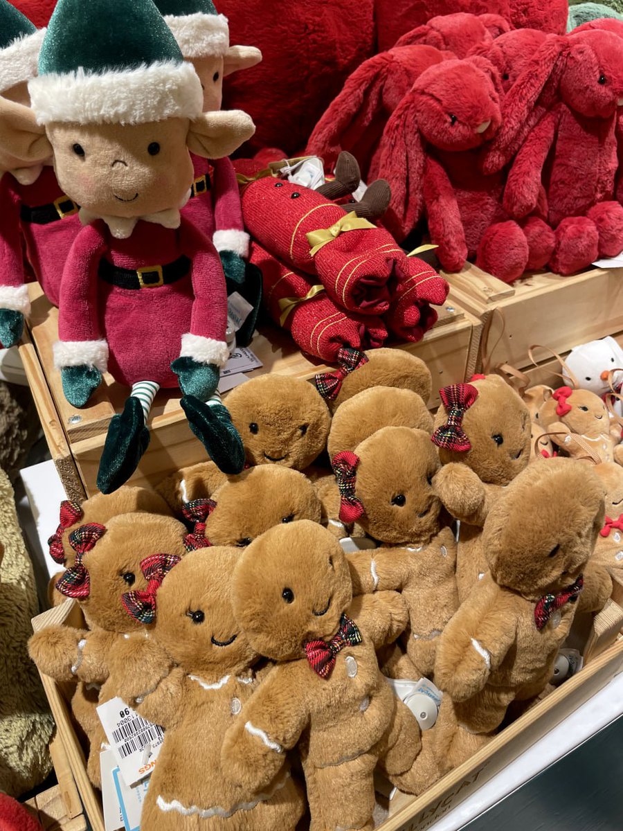 Innes571's tweet image. I still expect the same thing from someone in the past, 🎁🎁 but now I'm  alone, freedom my life spend every time.☺️☺️