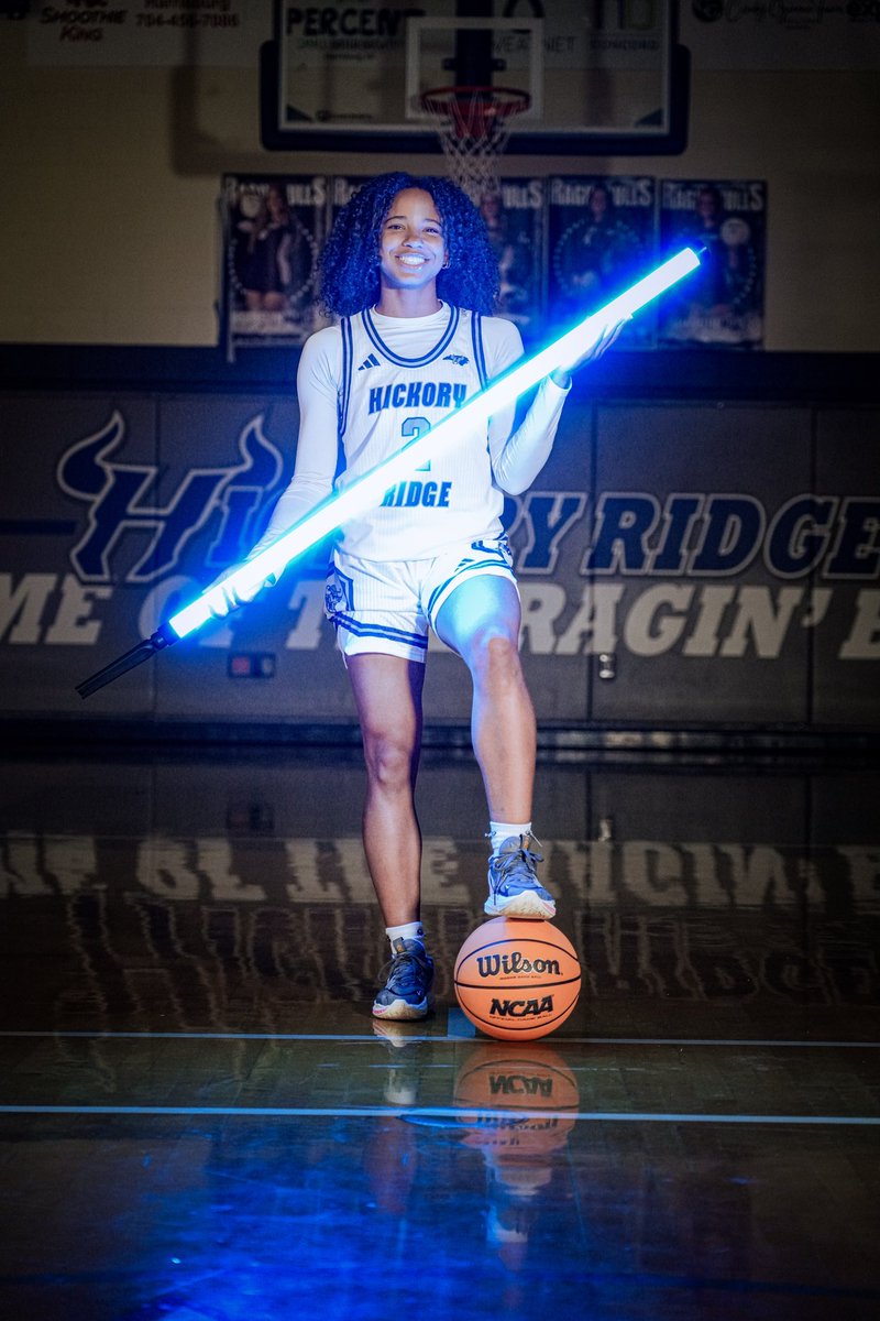 Great win tonight over the Ardrey Kell Knights… 55-37 Record is 6-1 on the season.
 
Claire Watkins 5-5 12 Pts  4 ast
Amya Leathers 21 pts 4 stls 6 reb
Makaila Ritter 8 pts 3 stl 4 ast
Miranda Duley 6 pts 5 reb 
Ma-Kaela Gidney 6 ast 3 stl 
Jada Powell 5 Rebs
Ahna Johnson 3 pts