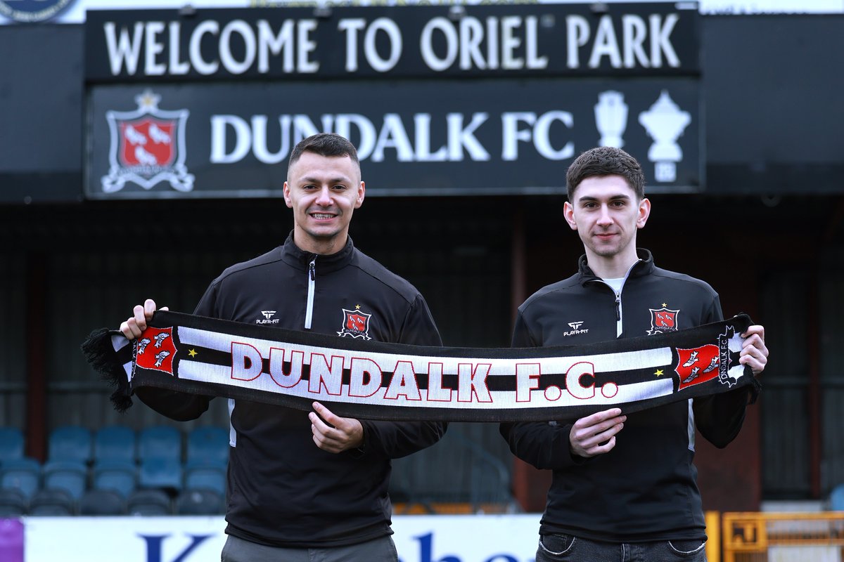 DundalkFC's tweet photo. 🏁 Welcome to the Home of Football, Dean &amp; Harry!

It's been a busy day at Oriel, time for sleep... 😴 https://t.co/42H9bZhBH7