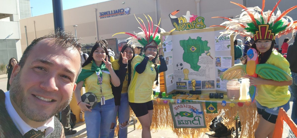 josesantos001's tweet photo. What an incredible #IFEST at @ChallengeECHS! Our International Festival was a celebration of global cultures, learning, &amp; community connection. Students showcased amazing projects that blended creativity, research, &amp; collaboration. It’s inspiring to see our students’ talents! https://t.co/lAJTjyMEGR