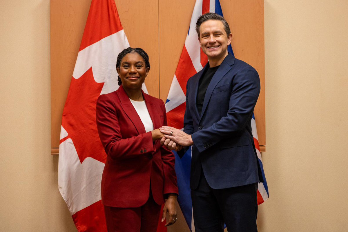 KemiBadenoch's tweet photo. Conservative Party leaders in 🇨🇦 and 🇬🇧 uniting over shared values and discussing the emerging front line on issues economic and cultural. 

What a delight to meet @PierrePoilievre .  An impressive and thoughtful political figure I’m pleased to have as a new friend and ally! https://t.co/HCW8WspXml