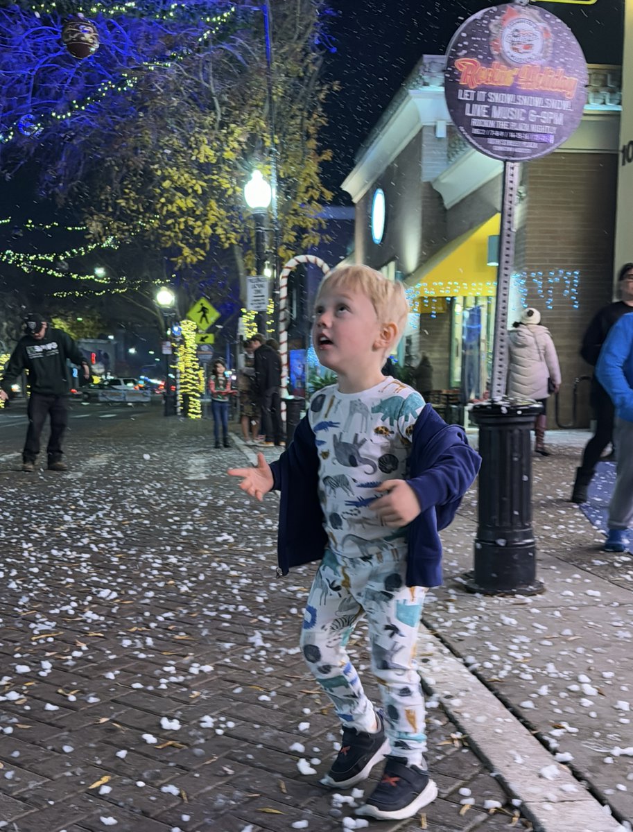 ModestoView tweet media