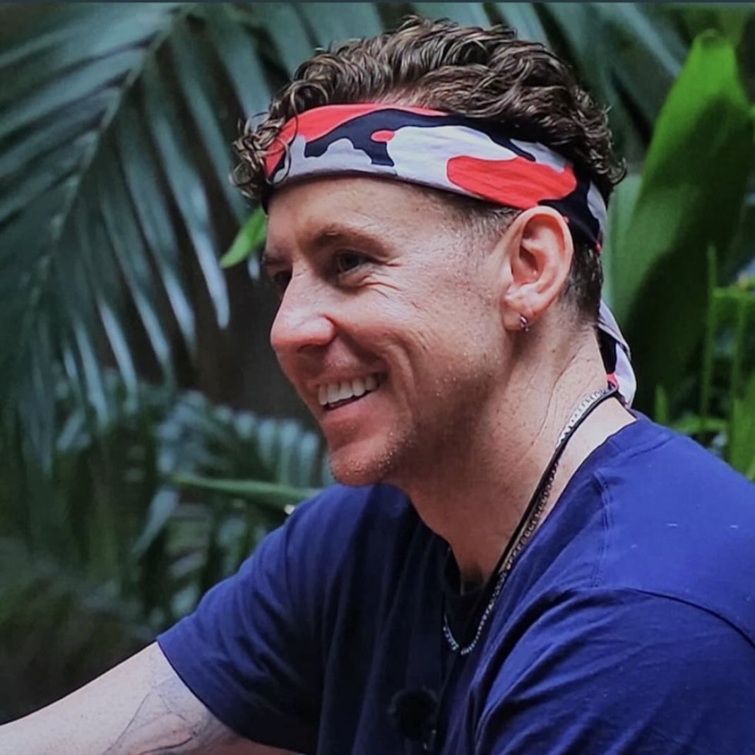 claretbluesue's tweet photo. Please vote for @itsDannyJones 👍❤️
He was #TeamIsla and played in a charity game for her. I met him and he was so down to earth #VoteDanny #ImACeleb https://t.co/oIEP2osGkg