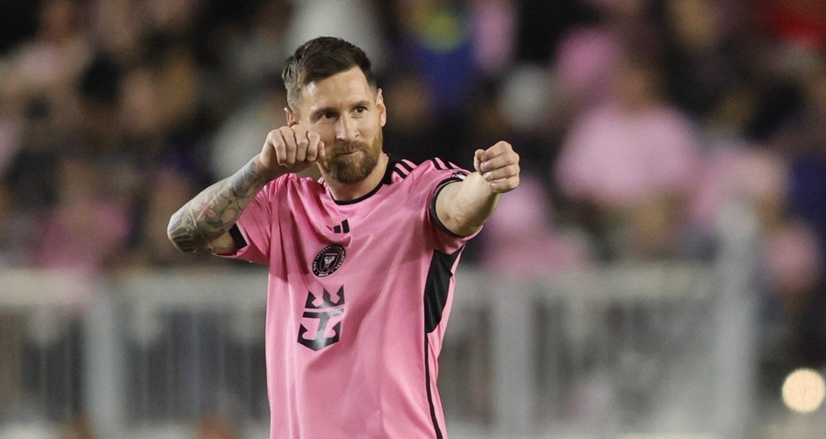Col1nBVB's tweet photo. MLS Championships:

Messi 0                                  Reus 1

My goat fr ❤️‍🩹🐐 https://t.co/iKv7uGleG0