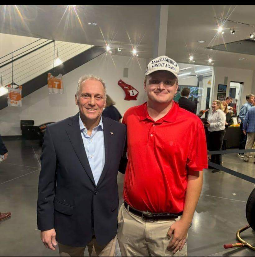 ThomasKelloggNY's tweet photo. π Hi everyone! I wanted to reintroduce myself to all the new followers. My name is Thomas, I'm 21, and I'm from Upstate New York. I'm currently working on a project to flip New York State red! Excited to connect with you all! πΊπΈ #FlipNYRed #ConservativeChange https://t.co/nI0EPMyqMs