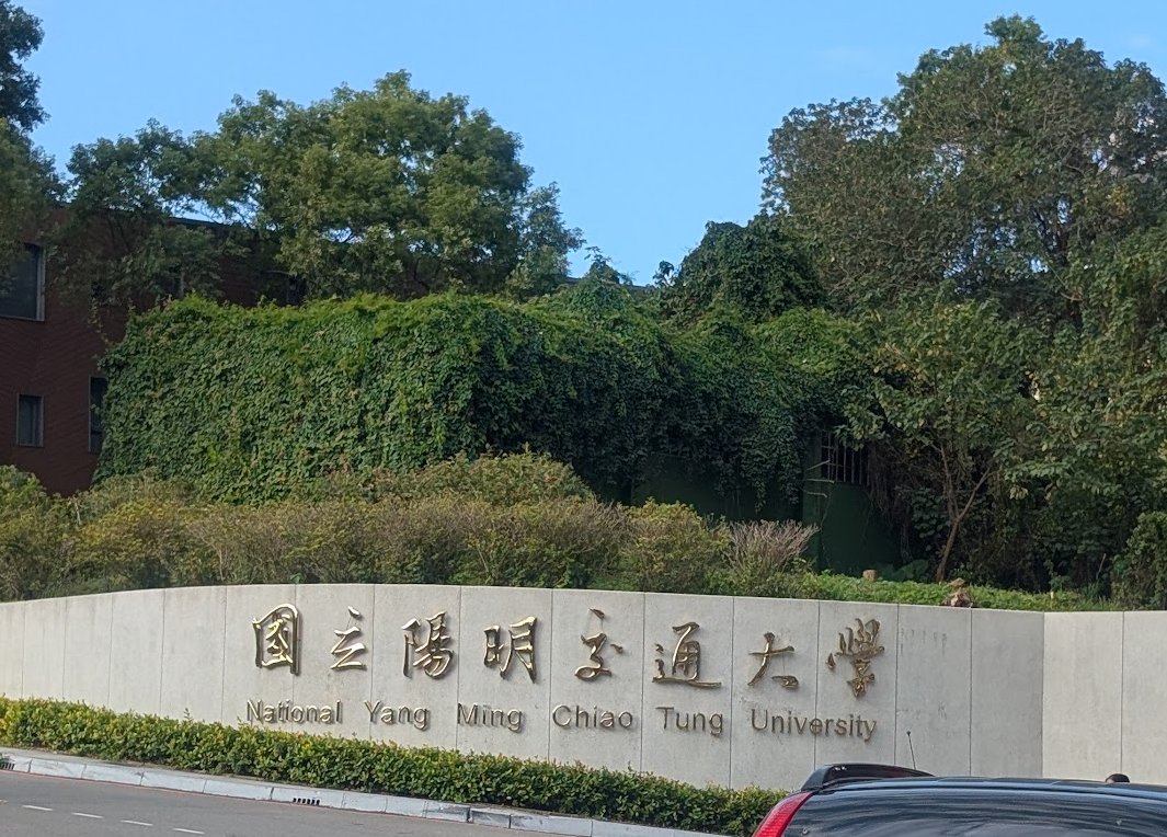 htry_u's tweet photo. Last week, I had the chance to give lectures on Fine Bubble & Nanobubble technologies at 4 amazing institutions in Taiwan. Great weather, delicious food, and met wonderful people! #FineBubble #Nanobubble https://t.co/XZh2aVucIC