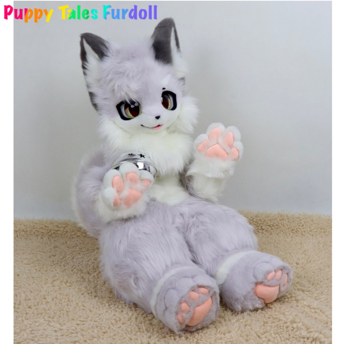 PuppyTales1010's tweet image. ❄️Come and see the fluffy snow fox🦊
Owner：@ras_soy 
Thank you for enjoying our work and support❄️