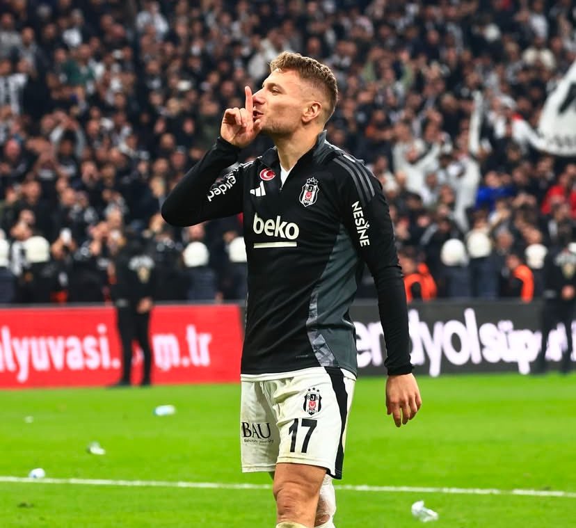 Kalecisiz yendik
Stadsız yendik
Başkansız yendik
Hocasız yendik
Taraftarsız yendik
Fenerle tüm pozisyonları deniyoruz 😘
<a href="/Besiktas/">Beşiktaş JK</a>