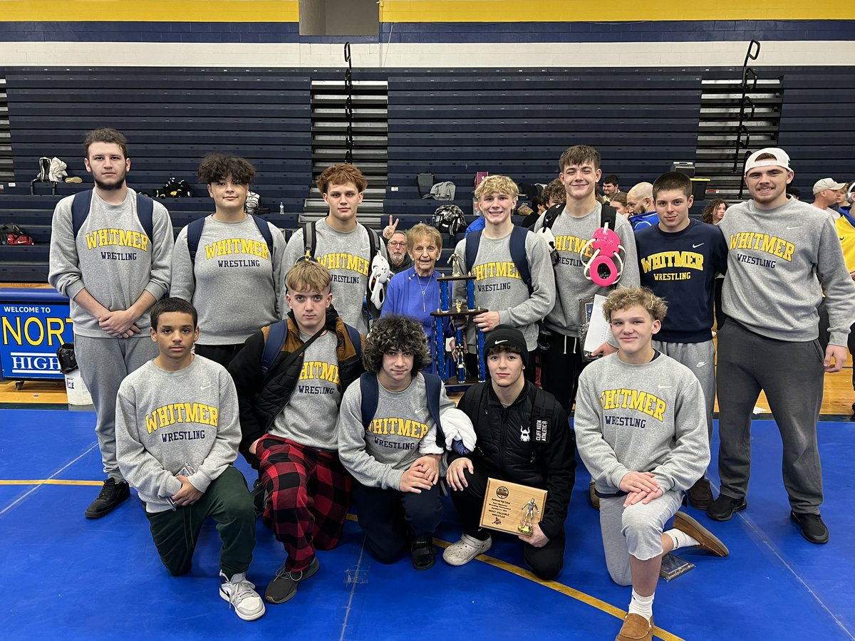 Jim Derr Invitational

Team: Runner Up🥈

106: Garrett- 6th
120: Ledesma- 4th
126: Dubendorfer- 3rd
138: Sarabia- CHAMPION🥇
144: Older- 2nd
150: Abalos- 2nd
157: Dubendorfer- CHAMPION🥇
175: Duvall- CHAMPION🥇
132 Wuebker: 3-0 Inj
190 Scholl: 0-5
215 Moreno: 1-3
285 Sanchez: 1-5