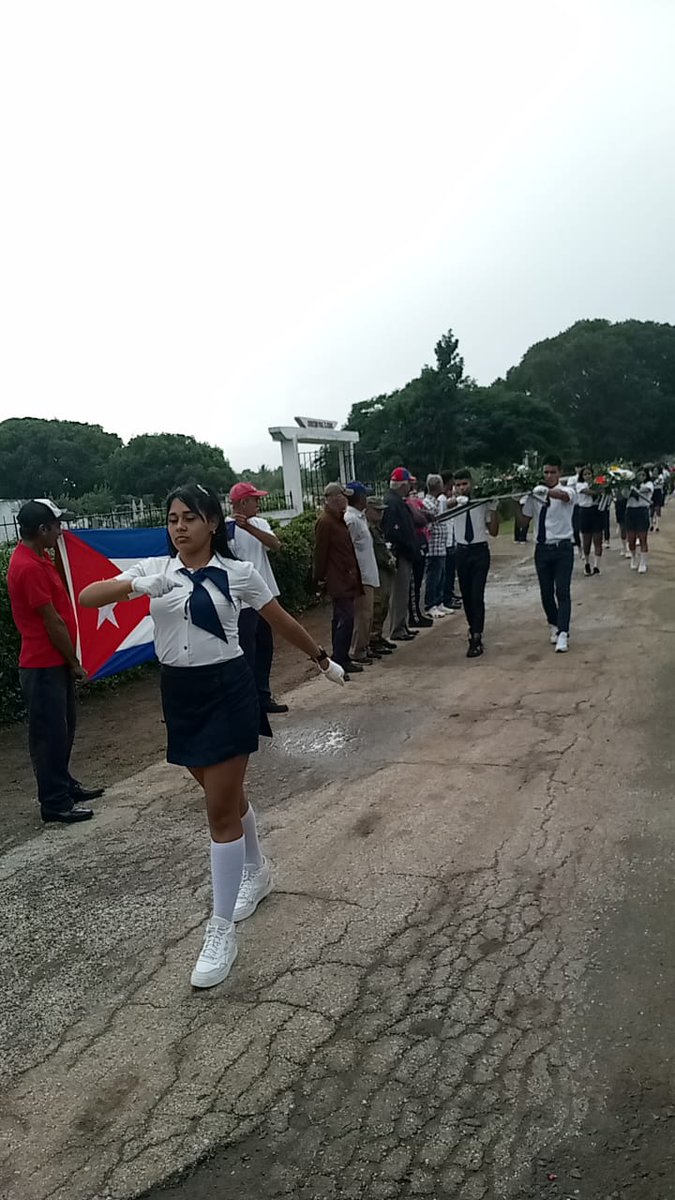dmsmaso's tweet photo. Nunca serán olvidados.¡¡ Gloria eterna para nuestros héroes y mártires!! https://t.co/yl5gRsGIDK