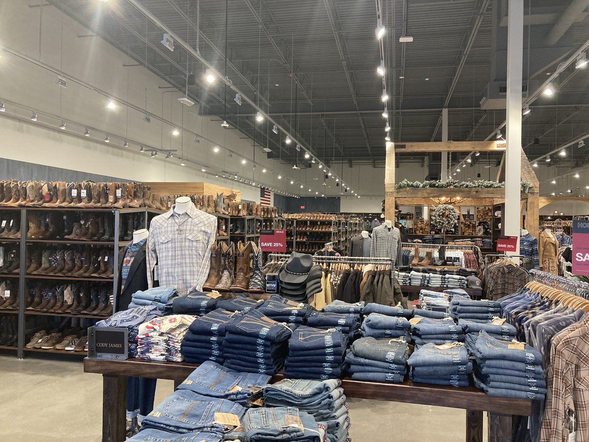 Andy Pasztor 🧼🧽 tweet media