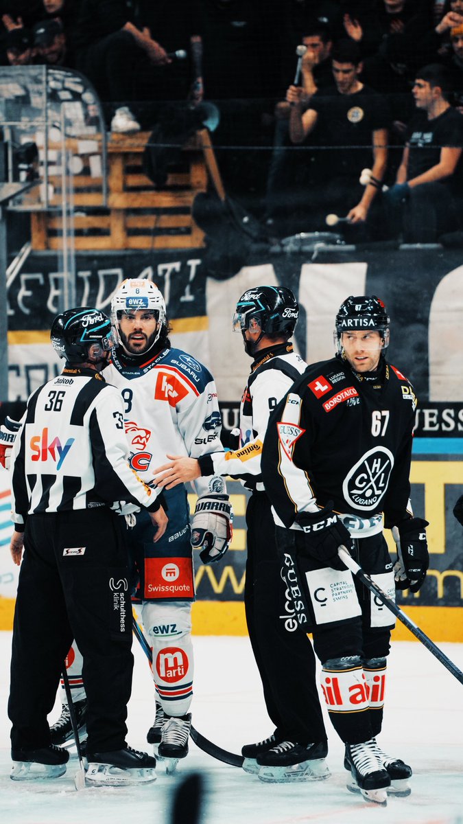 zsclions's tweet photo. #Drittelsresultat #HCLZSC
S’erste Drittel zämegfasst 📊📈 https://t.co/O2j2Z221n2