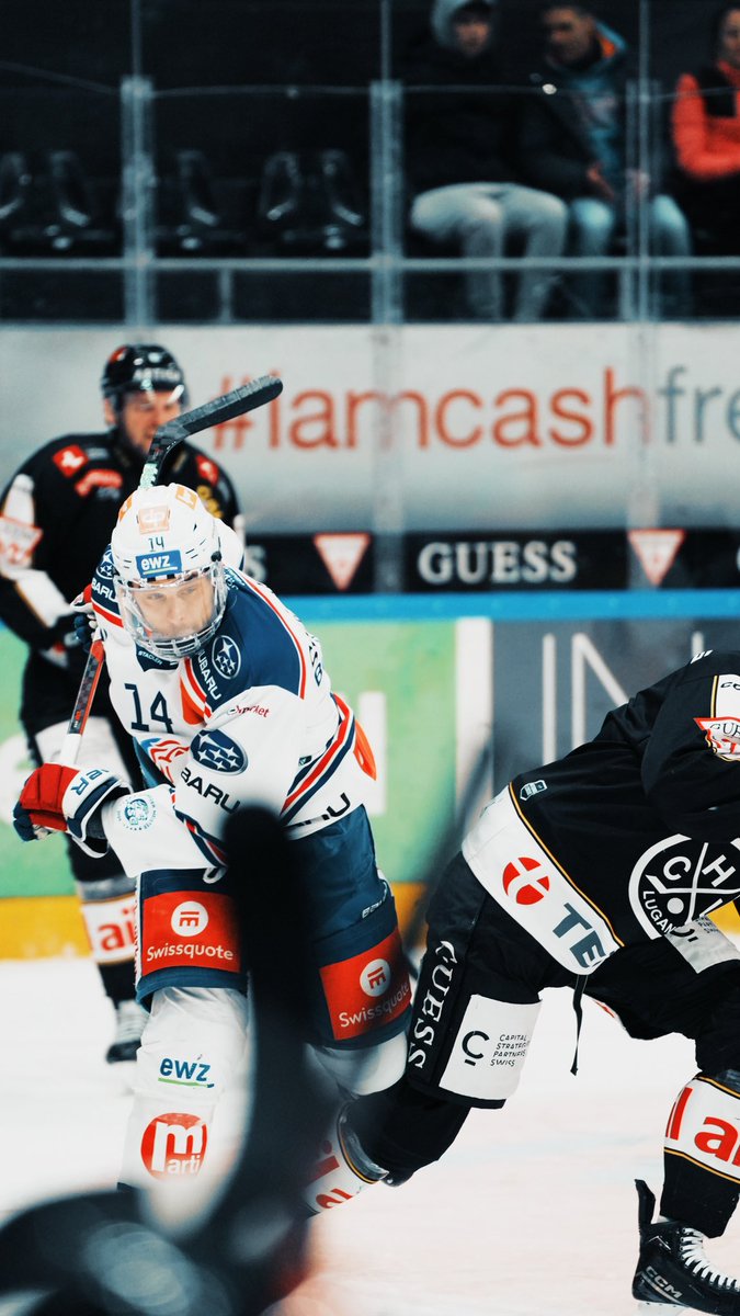 zsclions's tweet photo. #Drittelsresultat #HCLZSC
S’erste Drittel zämegfasst 📊📈 https://t.co/O2j2Z221n2