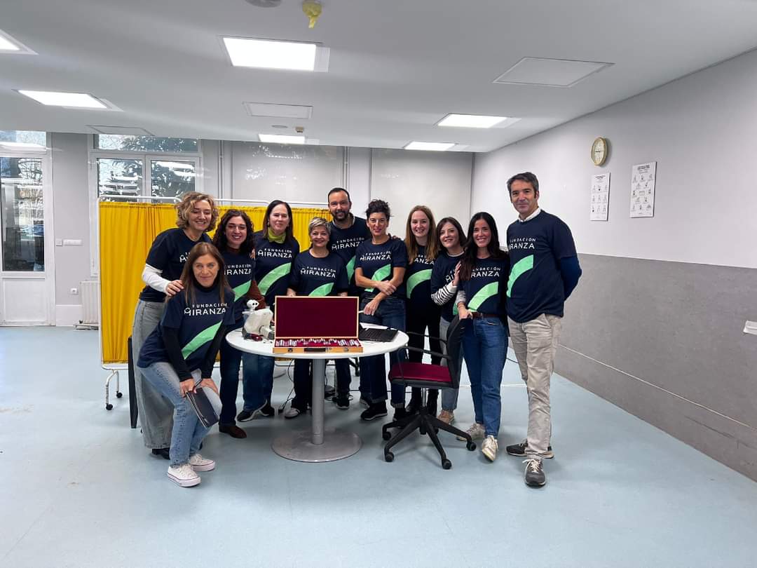 GrupoMiranza's tweet photo. #Prevención. El pasado fin de semana, el equipo de @FundMiranza se desplazó a San Sebastián para realizar revisiones oculares 👓 gratuitas a miembros de @ASPACE Gipuzkoa, entidad que atiende a personas con parálisis cerebral.

📸 ¡Compartimos algunas imágenes! https://t.co/nCVMdrJswD
