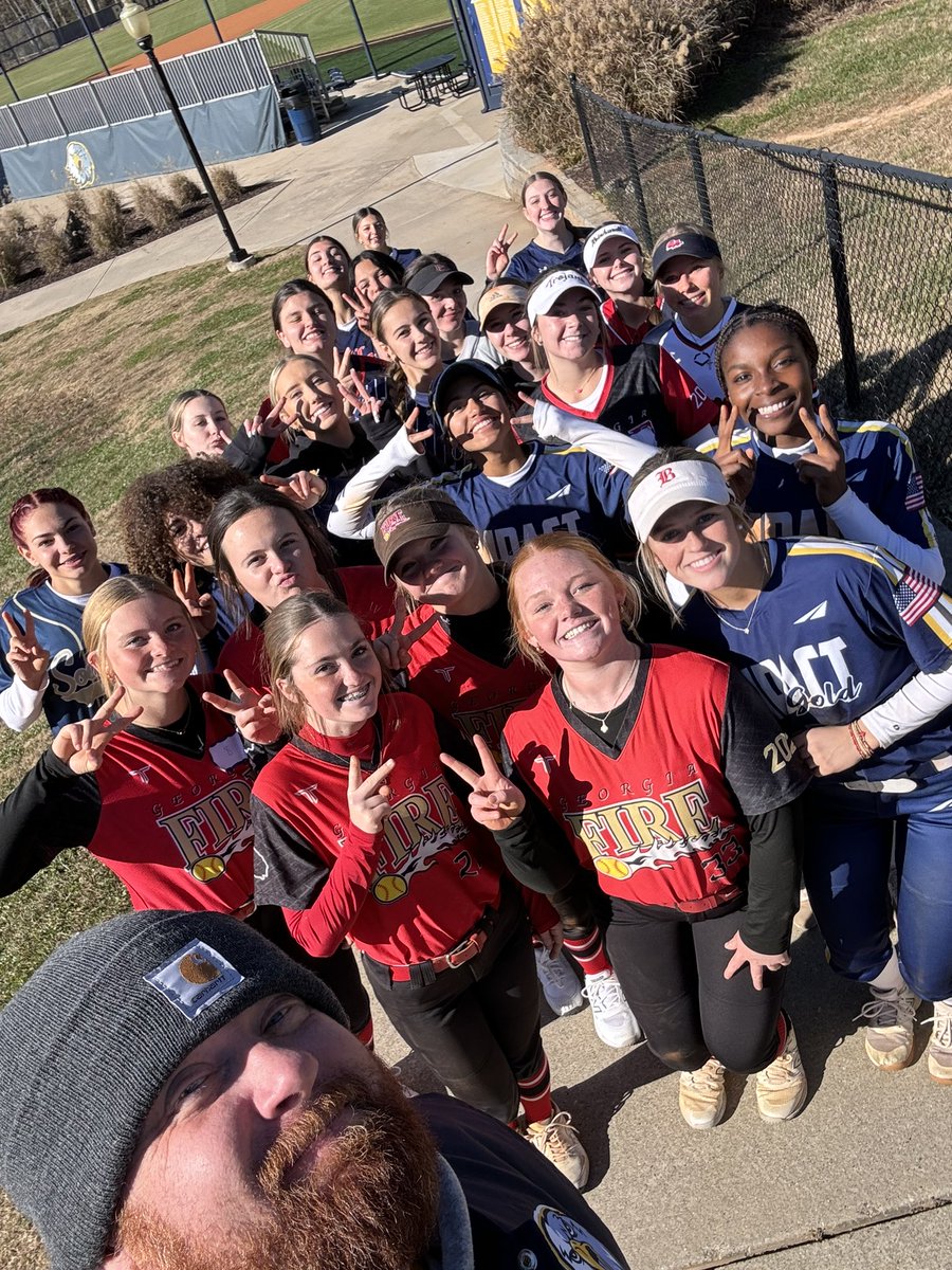Reinhardt Softball tweet media