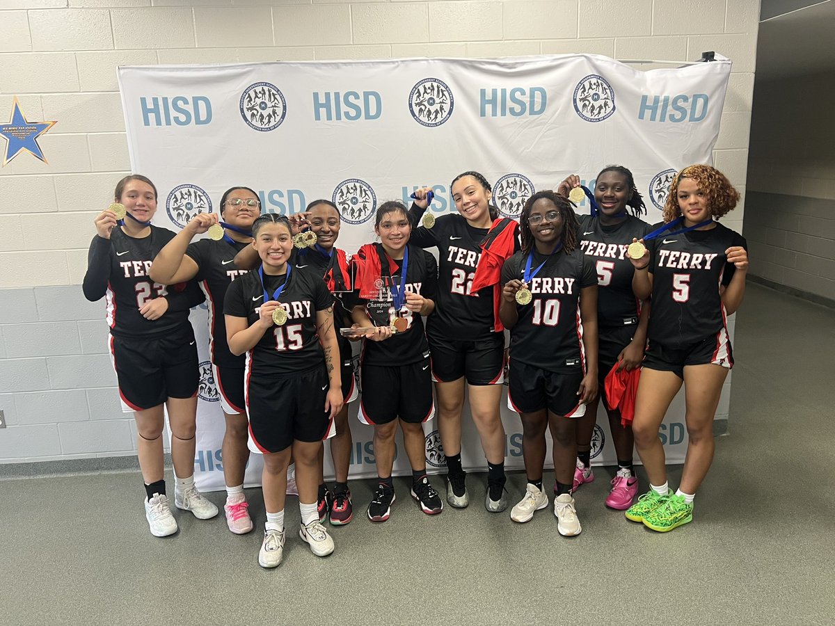 We bringing that gold back home!! <a href="/Terry_Rangers/">Terry High School - Lamar CISD</a> <a href="/lcisdathletics/">LCISD ATHLETIC DEPT.</a> <a href="/Darnelljackson6/">Darnell Jackson </a> <a href="/Shavy_Hatten90/">Coach Hatten</a>