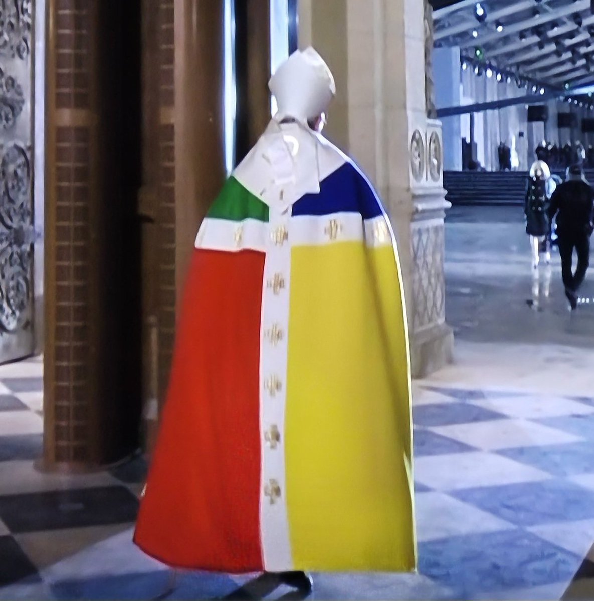 ArthurDeClau's tweet photo. Carte +4 au uno
#NotreDameDeParis https://t.co/AKOnOkrwxq